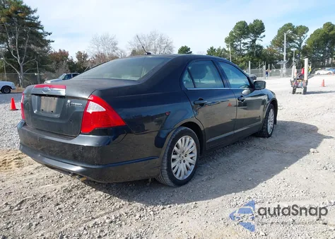 2010 Ford Fusion Hybrid from USA, damaged, VIN 3FADP0L38AR295682
